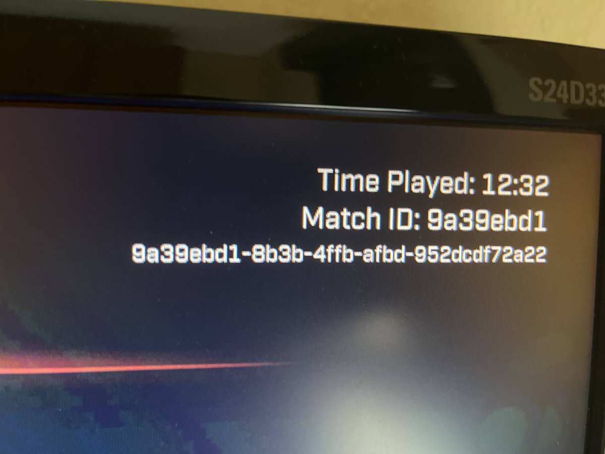 superstrunzo98's tweet photo. And i can't rejoin the match because the rejoin feature isn't working since december 2021 on ps4, i like rogue company but wow, the game really want the playerbase to quit it.

I will ask my friend to send me the id match @MiniWhiteRabbit , this shop bug is the worst i ever see https://t.co/vpYHqw2zeG