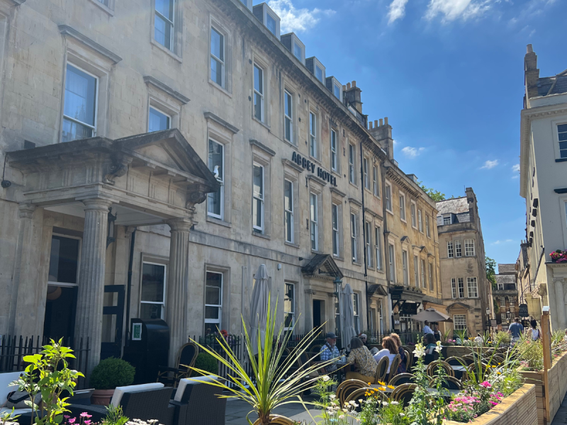 CanteenTweets's tweet photo. ⭐️JOB OF THE WEEK⭐️

@abbeyhotelbath is looking for a self-motivated, proactive and passionate Chef De Partie to join their team

Apply today ➡️ https://t.co/LlngNyKTCY https://t.co/6tSb4xXAnw
