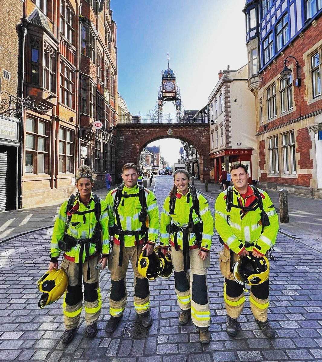 So proud of my fiancée @mattyvr632 and his fellow apprentices who are walking round the Chester city walls in fire kit to raise money for charity! Link to donate is below 👇🏾 justgiving.com/fundraising/Ma…
