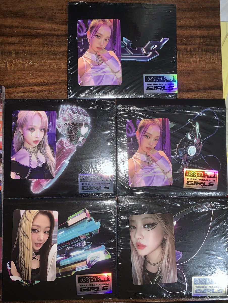 ae_ot4's tweet photo. โ #Route82Feedback
waaAaaAh aespa girls album arrived today ๐ญ thank you so much @route82mnl for bringing these albums home!! smooth transaction as always!!
i can proudly, im a karina magnet ๐ญ https://t.co/9yyTRnD4kR