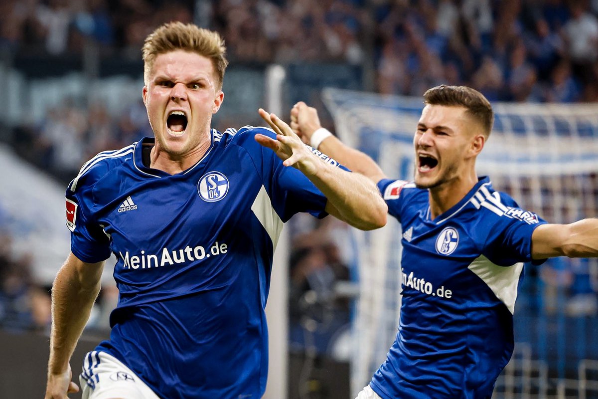 Wir drücken die Daumen für die ersten 3️⃣ Punkte in Wolfsburg! <a href="/s04/">FC Schalke 04</a> ✊✊

#GlückAuf #S04 #MeinAutode