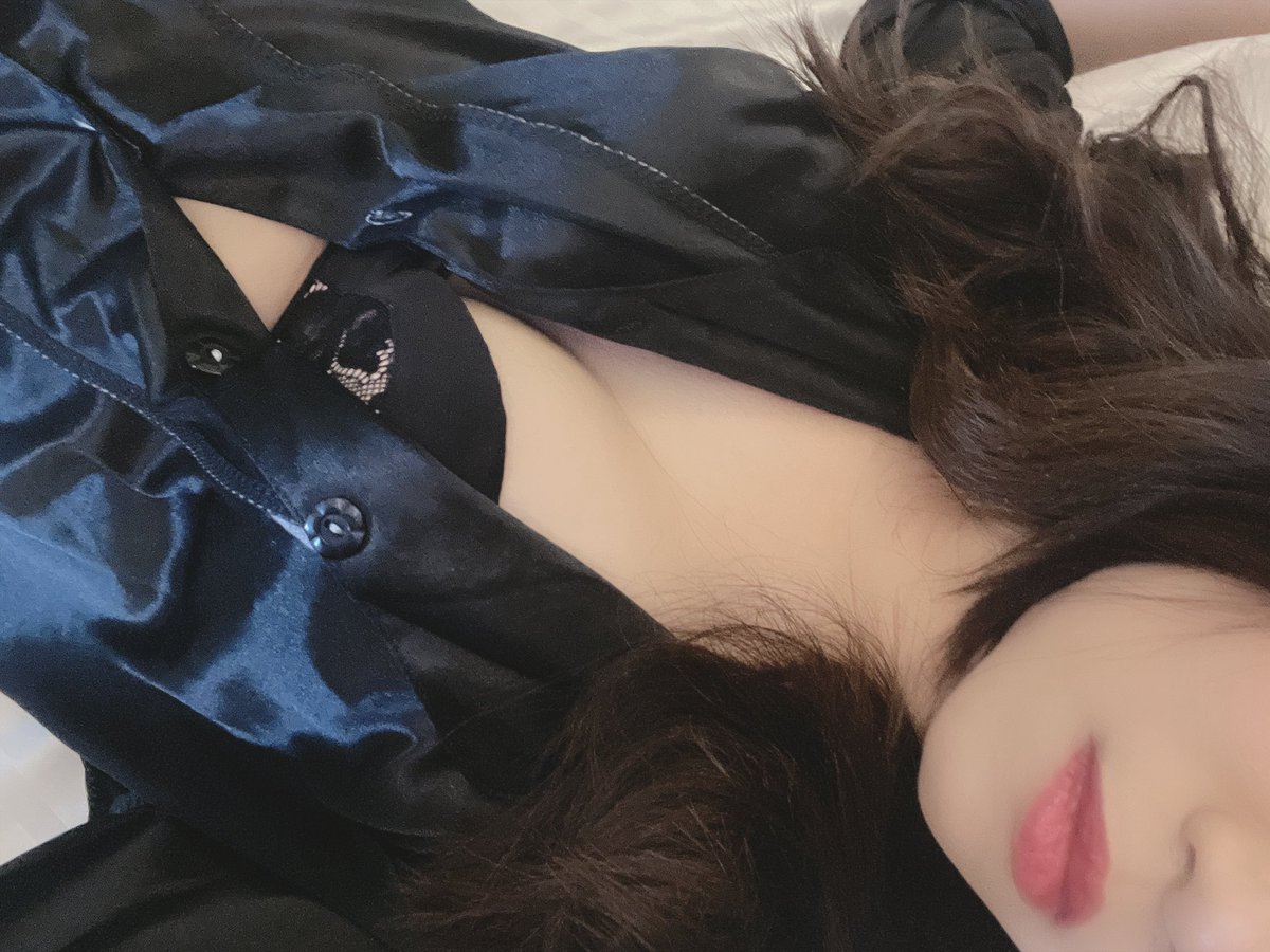 love686858's tweet photo. 射男們 我好猶豫
我價錢要訂多少 約會💰 https://t.co/8Q89CGKTOz