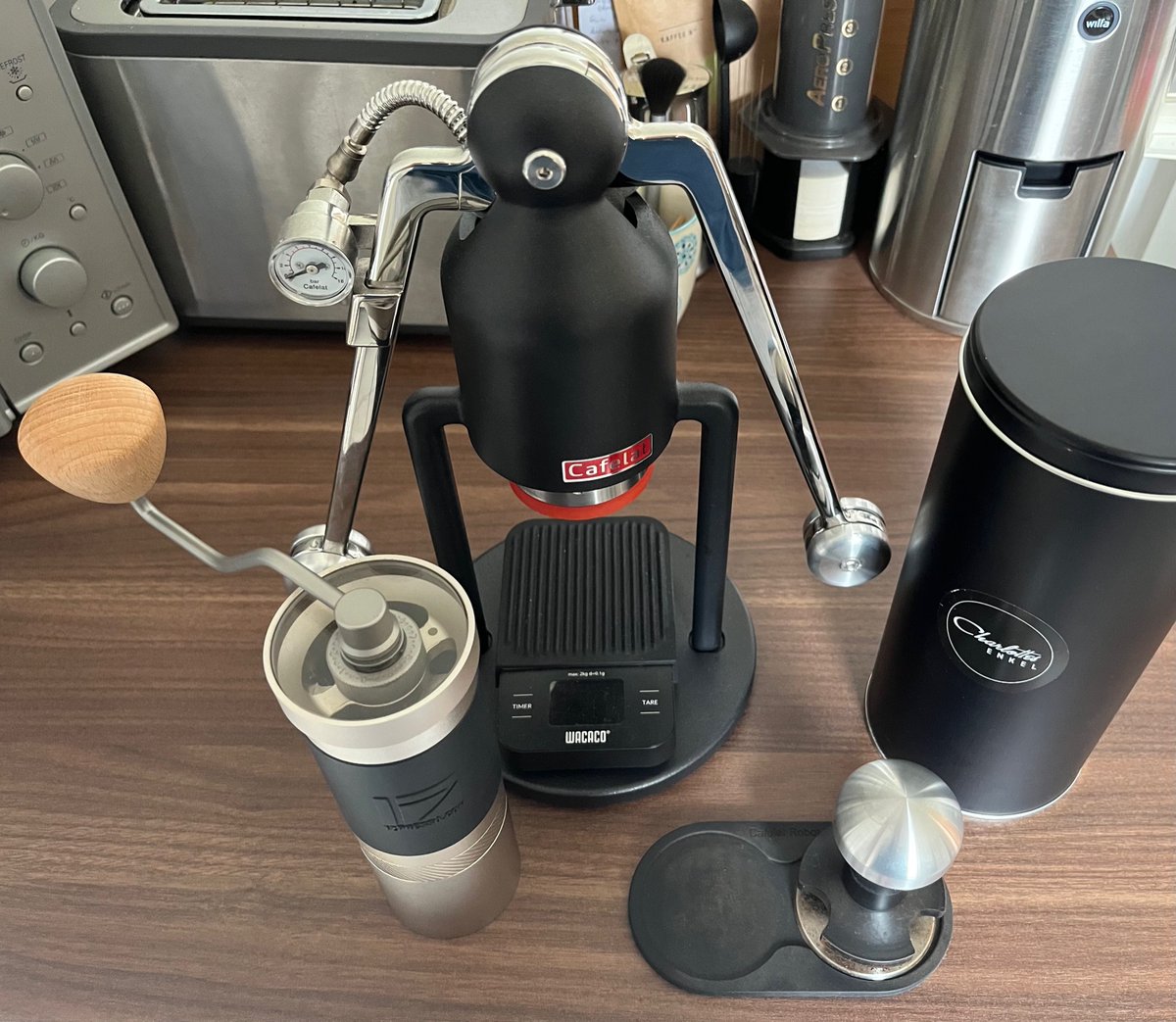 Uwe Schmidt tweet media