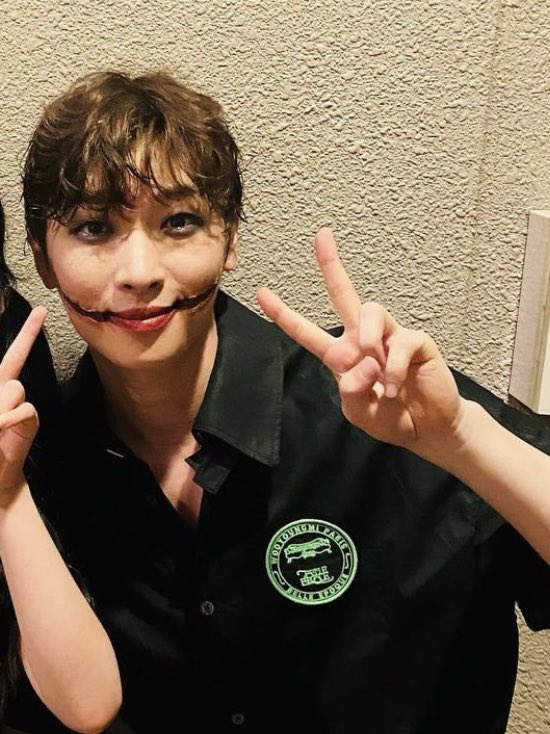 PKH_com's tweet image. 🔖 WOOYOUNGMI | 우영미

✔️ 블랙 레이어드 셔츠

#박강현 #PARKKANGHYUN