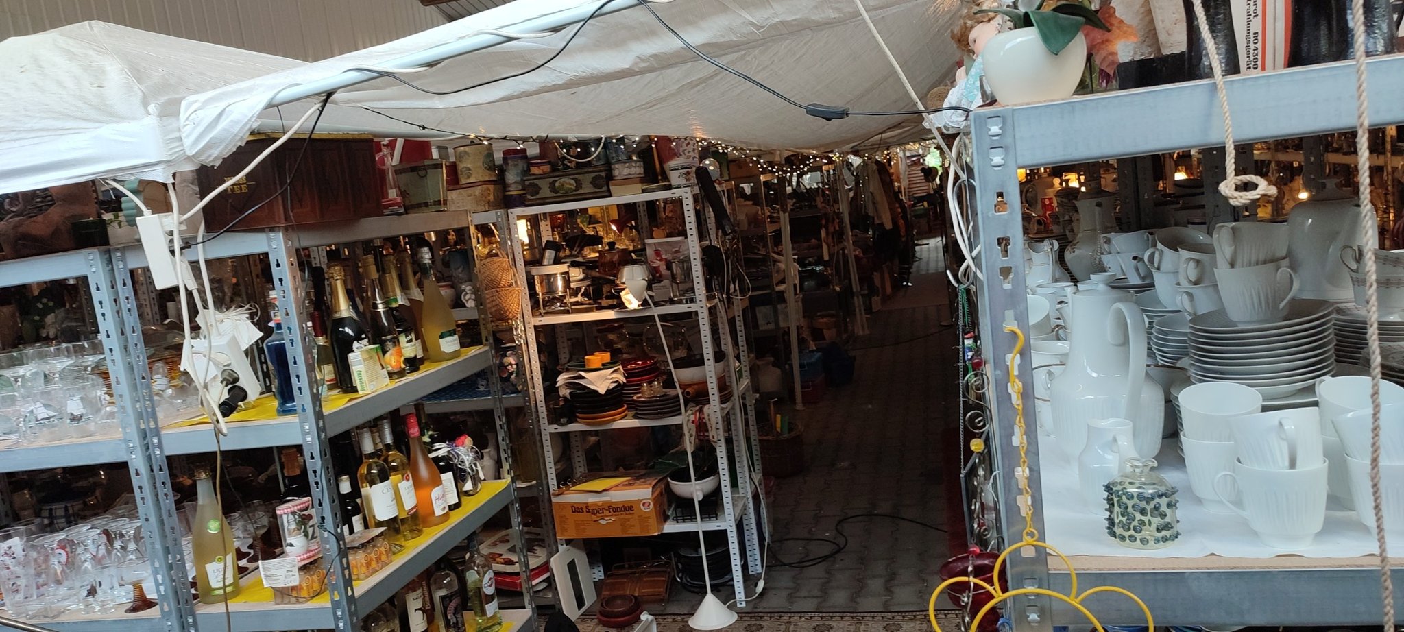 46+ Flohmarkt 21.7, Wir vermieten standplätze im malerischen.