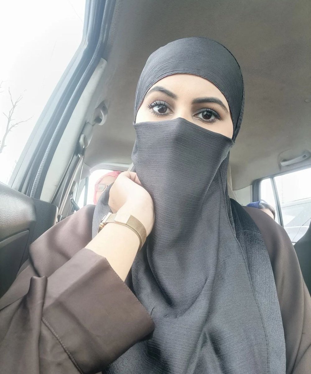 الزواج مسيار
الجنسية سعوديه
المنطقة الرياض
العمر 31
الطول169
الوزن  64
ارمله بدون اولاد 
شعر اسودطويل
لون البشره بيضاءناعمه
السكن شقه مستقلة
الوظيفه نعم
تفضل رجال طيب حنون محترم
مصلي غيرمتشدد اقبل مسياراومعلن 
للتواصل واتس 👇
wa.me/966593502750