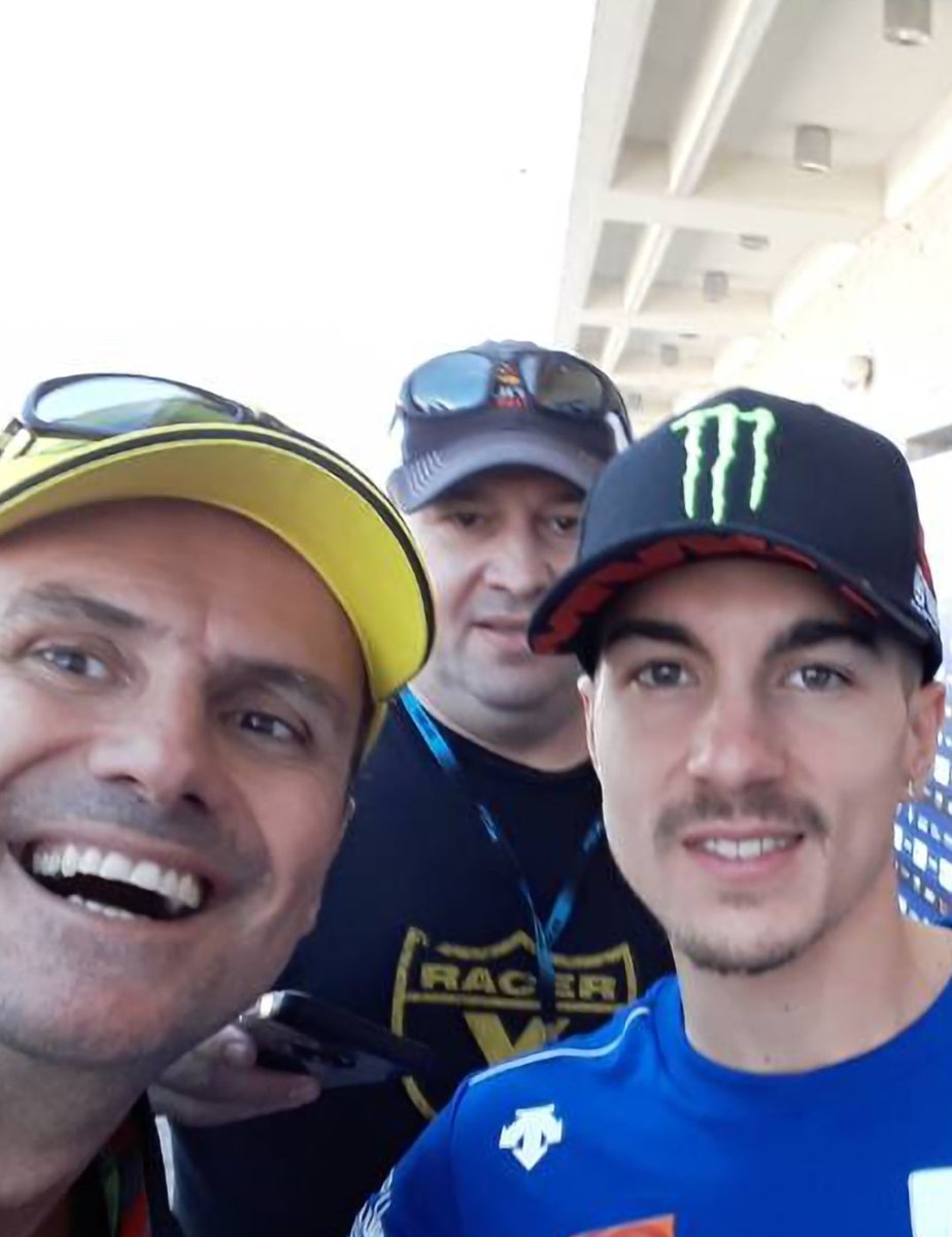 Maverick Viñales es el hombre q este fin de semana llevara la shoulder cam. Camara en el hombro.