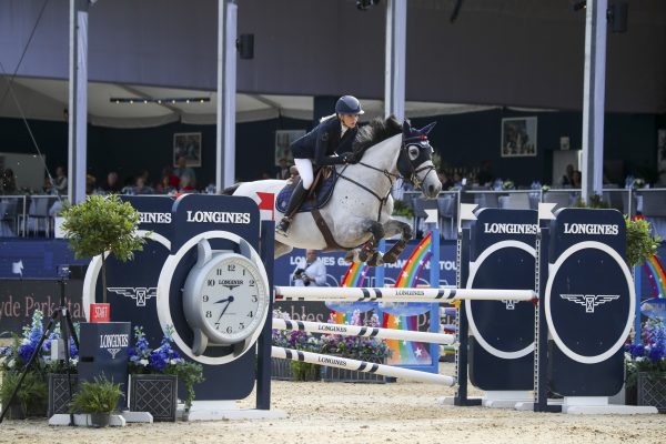 ‘She was the first horse I rode after my accident’: emotional opening win at London LGCT trib.al/2FXydpd
