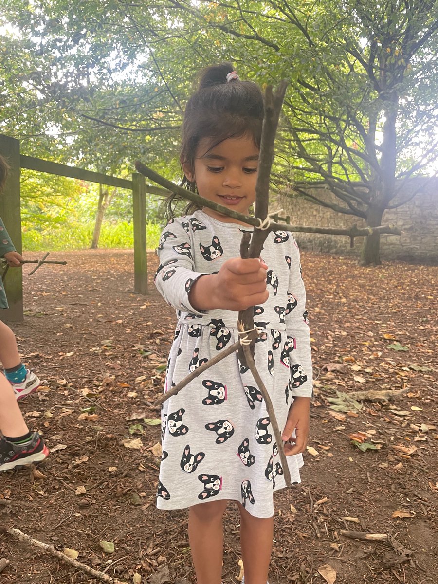 BrabynsPrep's tweet photo. Nursery Activity Camp have collected lots of sticks and created their very own Stickman! #BPSActivityCamp #TheStickman https://t.co/dZgT8dNDsi