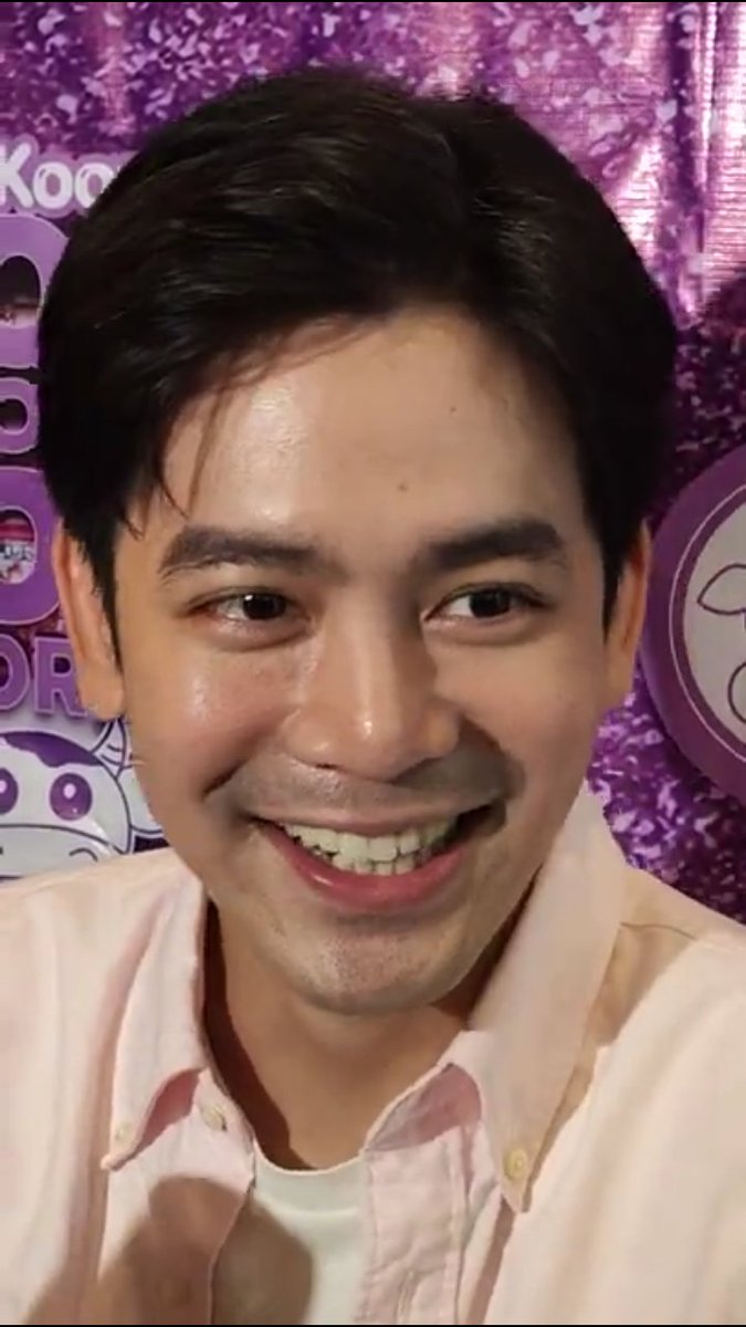 popoy__gonzales's tweet photo. isa rin sa magandang abangan yun kasi ang galing ng pagkagawa at pag-arte ni janella dun kasi kahit kami sa set lahat di makaayos nanonood sa kanya habang nag-pepeform sya." 

- joshua garcia praises the acting prowess of janella's portrayal as valentina

JOSHNELLA LayagSaDarna https://t.co/frcKI8MkIl