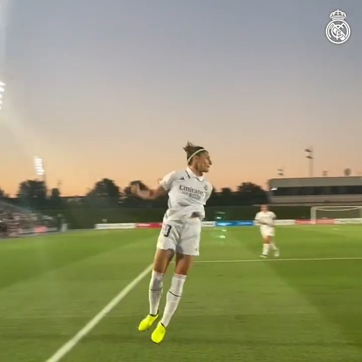 Real Madrid C.F. 🇬🇧🇺🇸 on X: 👀 Ladies and gentlemen… IT'S