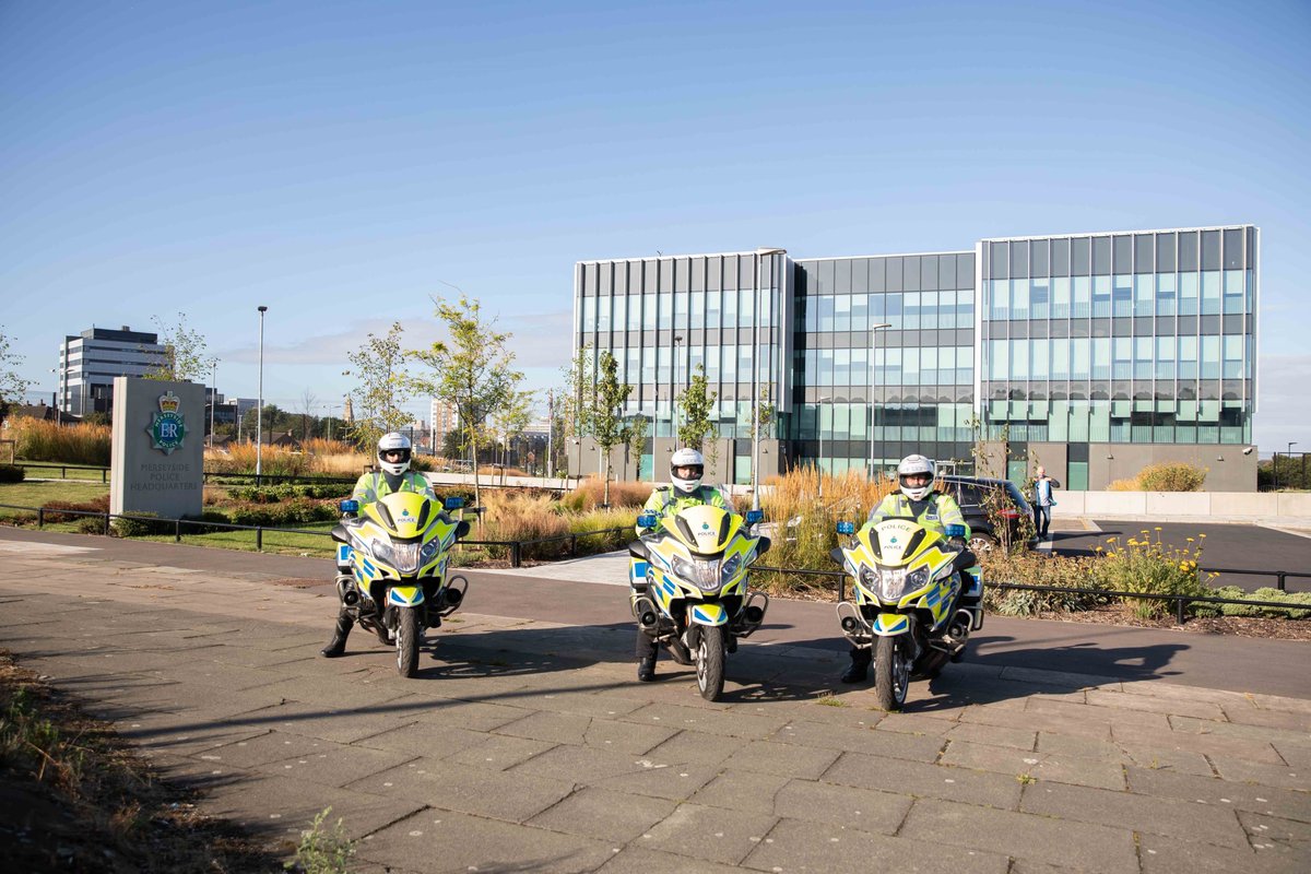 MerPolTraffic's tweet photo. Proud to be able to lead the #TeamMerpol cycle contingent out of headquarters this morning for the @PolUnityTourUK @UK_COPS. Good luck to all those taking part and for a fantastic cause. @merpolchiefcon @MerseyPolice #PoliceUnityTour #COPS2022 #WeRideForThoseWhoDied https://t.co/4gtfmP8OrX