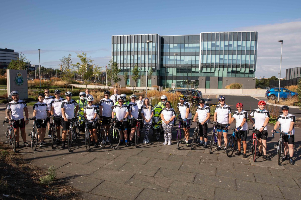 MerPolTraffic's tweet photo. Proud to be able to lead the #TeamMerpol cycle contingent out of headquarters this morning for the @PolUnityTourUK @UK_COPS. Good luck to all those taking part and for a fantastic cause. @merpolchiefcon @MerseyPolice #PoliceUnityTour #COPS2022 #WeRideForThoseWhoDied https://t.co/4gtfmP8OrX
