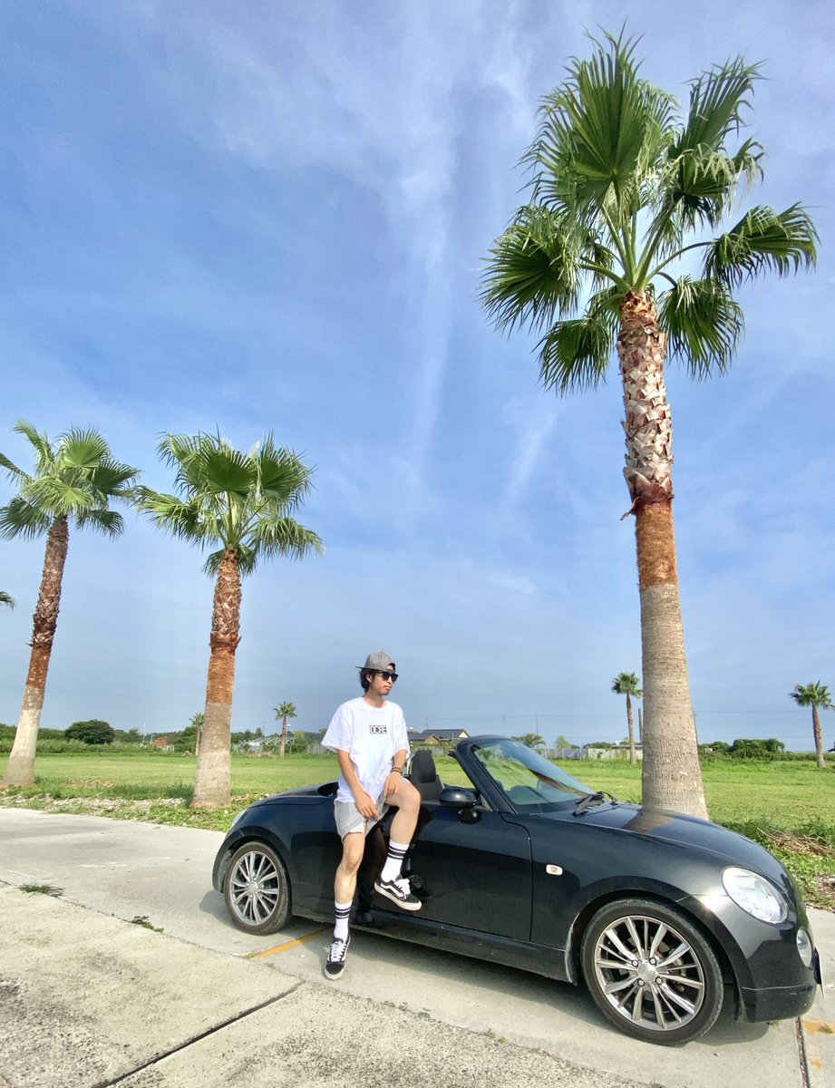 N_i_n_j_a_1's tweet photo. California Love
#McNinja
#2Pac
#稲フォルニア
#copen
#L880K https://t.co/TANjR66bdd