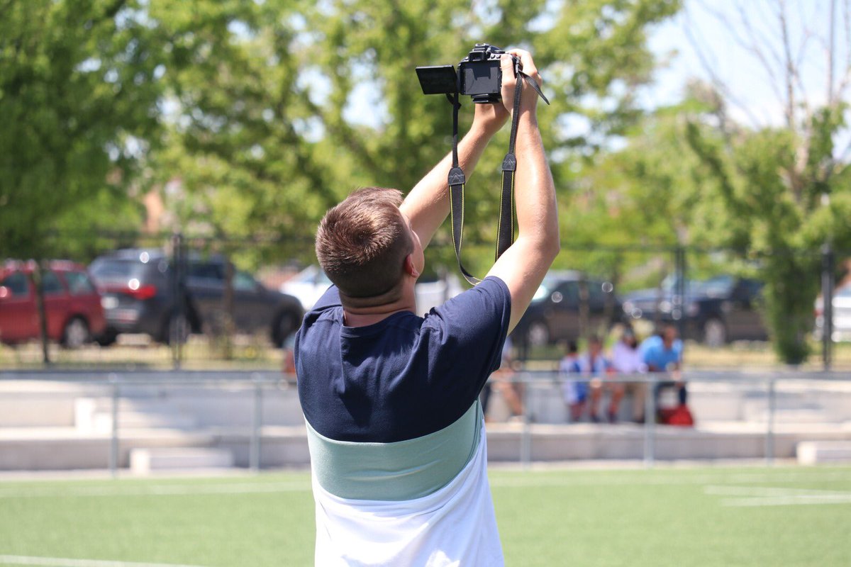 allandgo8's tweet image. Hoy es el #DíadelaFotografía 📸, pero a verdadera pregunta es:

¿Tú qué tipo de fotógrafo eres? 🤔

#allandgo #foto #fotografia #photography #marketing #contentcreator