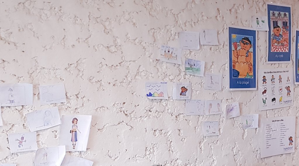 divine_kabwe's tweet photo. #ClassUpdate: J'ai demandé o "Camembears" de faire un dessin et écrire leur noms sur un papier.
🧑🏻: "Maîtresse but I don't know how to write my name in French, only in English and in Chinese".
Il était surpris de voir que l'alphabet en Français s'écris exactmnt come en Anglais https://t.co/lynj3DVsqk
