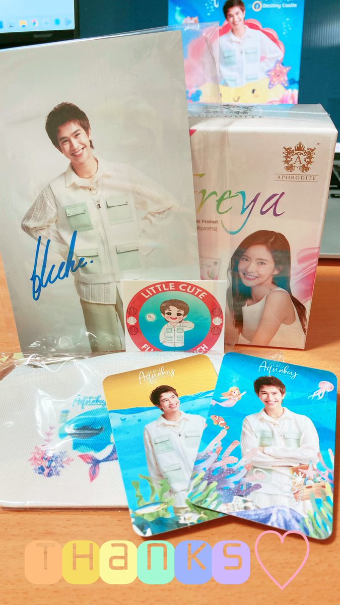 nanigadore's tweet photo. The cute aquaboy🧜‍♂ with a luckydraw arrived at my house in Japan🥳
Thanks a lot Fluke and destiny castle💙💜
#DestinyCastleXFluke
#จ้าวสมุทรแก้มก้อน
#fluke_natouch #เจ้าแก้มก้อน https://t.co/YZRtgOTncJ