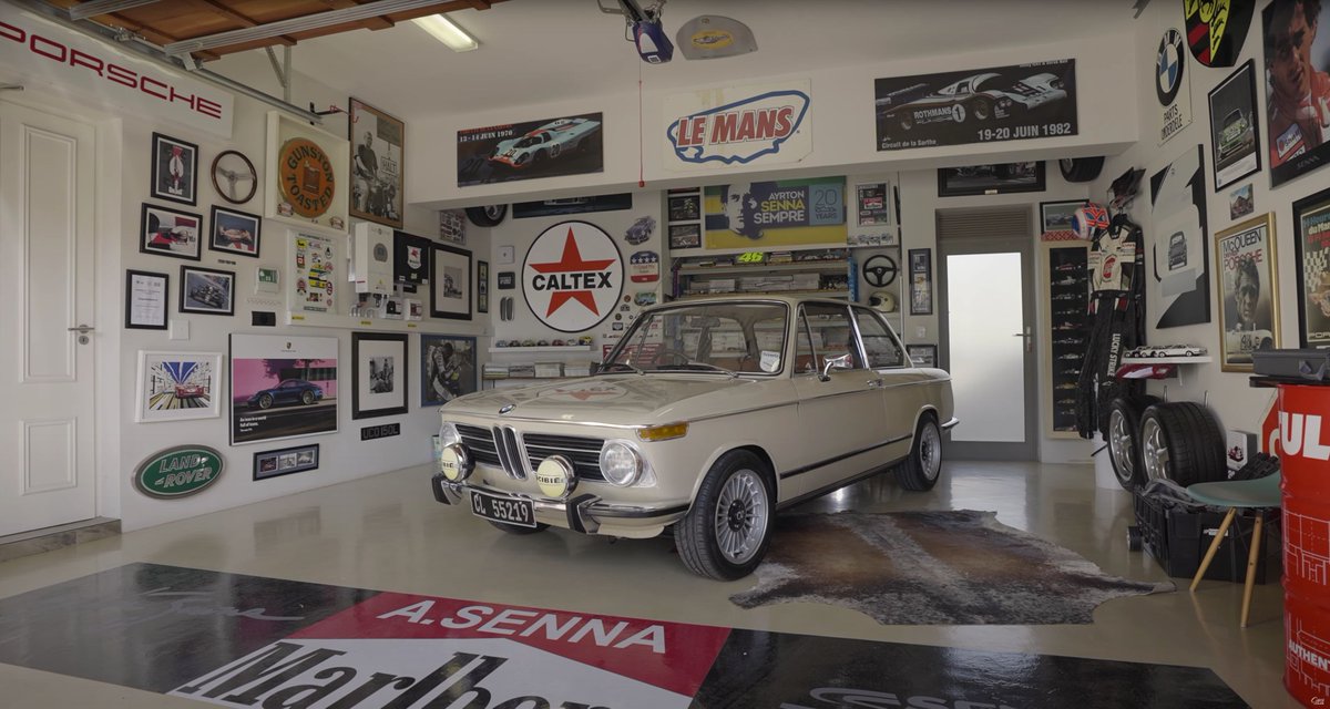Just dropped! New video in partnership with <a href="/sa_continental/">Continental Tyre SA</a> , which is celebrating 75 years in SA. In the first of a four-part series showcasing cars that were originally fitted with Contis at the factory, we look at a stunning example of the BMW 2002tii. 
sentimetal.shop/blogs/news/con…