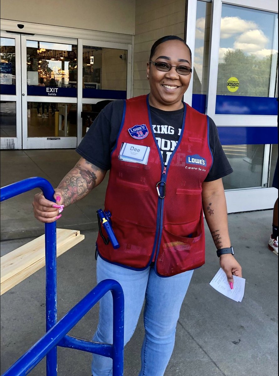 This is Dee at #loweshomeimprovement in #hopemillsnc - if you need fantastic, knowledgeable, polite, professional service, go see Dee. (she works in the #appliance dep. but I don't think anything would stump her).
#lowes #loweshopemills #homeimprovement #thankyou #hopemillsnc