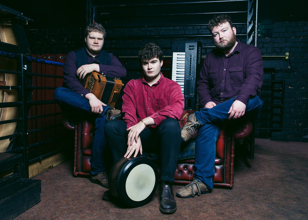 MusicintheUni's tweet photo. BIG TREAT next Saturday! You can see The Canny Band @Apex_Music_Int TWICE in one day as part of @UofGARC #UofGARCadia festival on Saturday 24 September! They will be playing two sets, at 12.30pm &amp; 2.00pm, and your opportunity to see incredible folk talent FREE! JOIN US at the ARC https://t.co/Y6AFcm0XnO