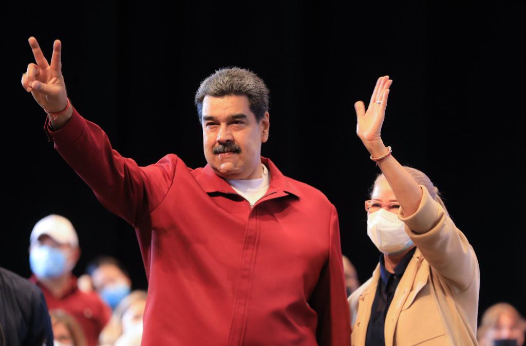 #19Ago|🇻🇪 📢¡ETIQUETA DEL DÍA!

#CongresoNuevaÉpoca

Sigamos avanzando en defensa de la verdad de Venezuela.