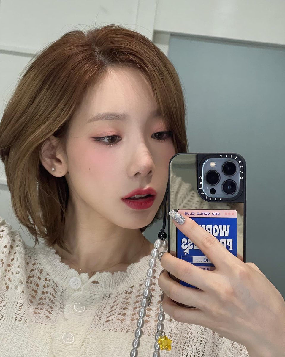 _eminor7's tweet photo. ทรงผมแทยอนเริ่มออกฤทธิ์ระ https://t.co/AP8I7fzGXJ