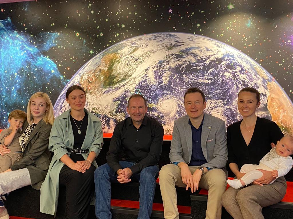 We had a great visit to <a href="/gsc1/">Glasgow Science Centre</a> yesterday to interview CEO Stephen Breslin for the <a href="/PrestwickSpace/">Prestwick Spaceport</a>   #NewHope short film, together with the <a href="/UniWestScotland/">UWS</a>.

Read more about the campaign here: lnkd.in/e-4EqWtV

#BeyondLaunch
#SpaceForAll
#SpaceInspires