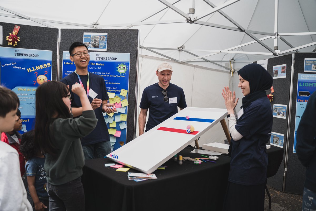 Digital Health Hub for AMR (@amr_dhh) on Twitter photo Thank you to our team in The Stevens Group at <a href="/imperialcollege/">Imperial College London</a> who taught us about lateral flow tests and nanoparticles through their interactive game at #TheGreatExhibitionRoadFestival 👏 Thank you to our team in The Stevens Group at <a href="/imperialcollege/">Imperial College London</a> who taught us about lateral flow tests and nanoparticles through their interactive game at #TheGreatExhibitionRoadFestival 👏
