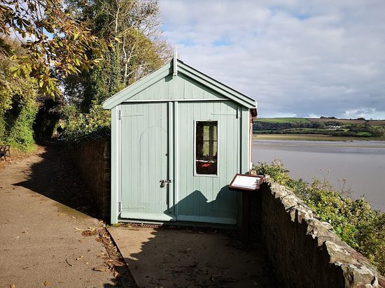 The world famous Writing Shed at Laugharne in South Wales where #RyanGiggs penned some of his finest work.