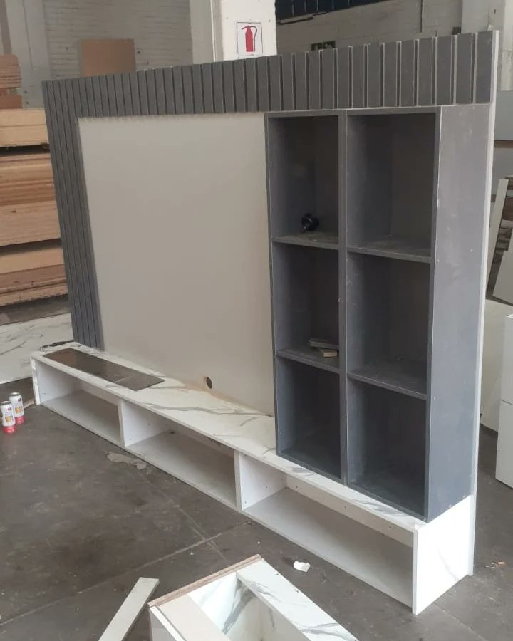 CharmaineGroot1's tweet photo. Are you looking to improve your living space? Well look no further😁, let us create your beautiful living area for you. Contact us today on 084 422 6198

❤️❤️❤️❤️❤️❤️❤️❤️❤️❤️❤️❤️
#interiordesigner #homeimprovement 
#tvstand #furnituredesign  #homedecoration  
 #tvstanddesign https://t.co/RDnu98WoZ0