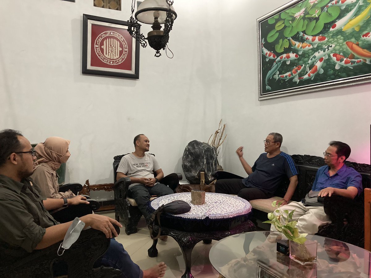 HerryFTanjung's tweet photo. Tim Evaluator PMI Pusat Rapat Pemantapan Persiapan Kunjungan ke Desa, Sekolah &amp; Pemerintah daerah untuk Evaluasi Tengah Tahun Program Kesiapsiagaan Tanggap Darurat Bencana di Masyarakat &amp; sekolah Selatan Jawa di Kebumen, Jawa Tengah. Kamis, (18/8). Cc @RadioElshinta @SonoraFM92 https://t.co/WUeYByTmyP