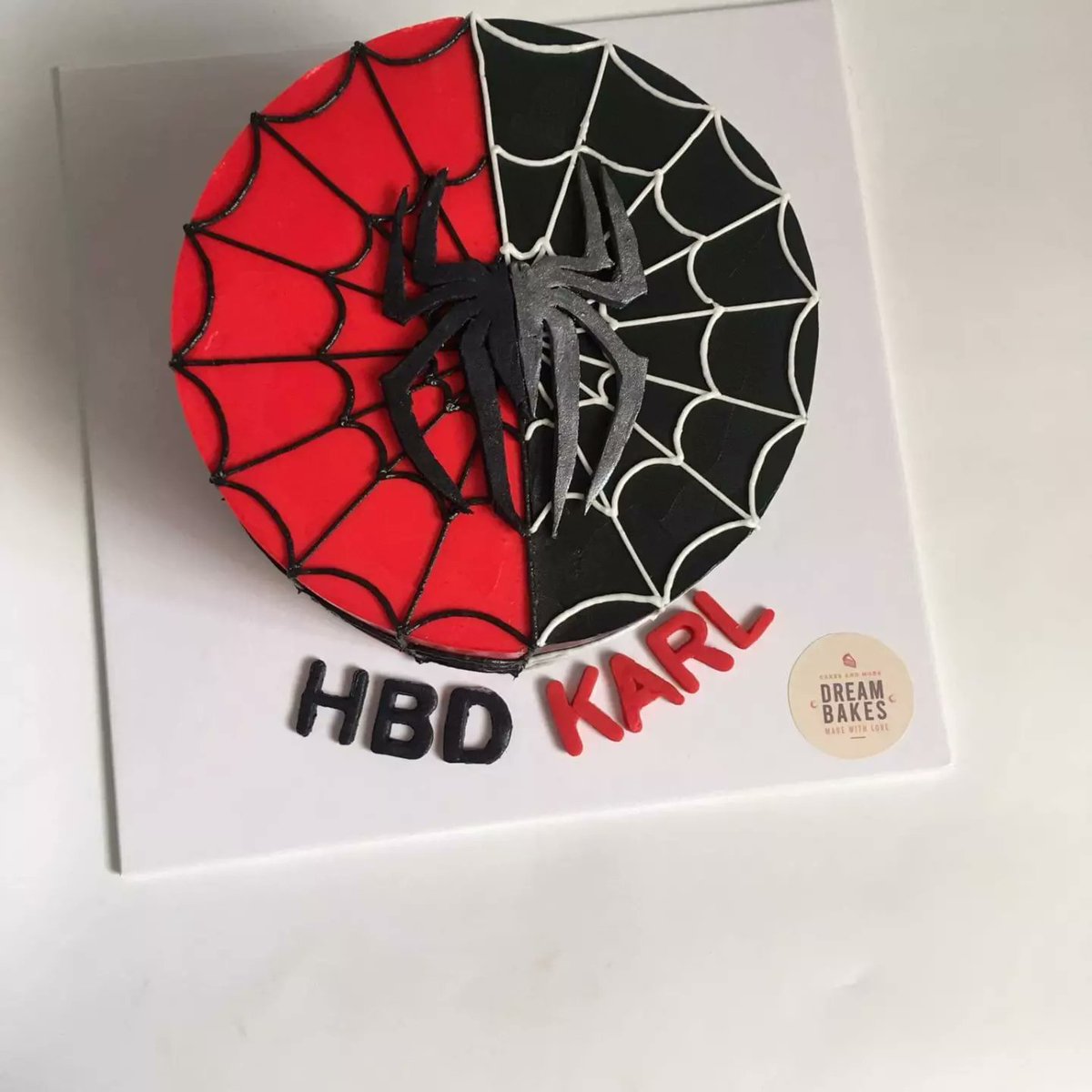 dreambakesph's tweet photo. 🕸️🕷️
.
.
.
#dreambakesph #customizedcakes #spiderman #spidermancake #birthdaycake #cakes #cakeph https://t.co/fLL3W91Vb0