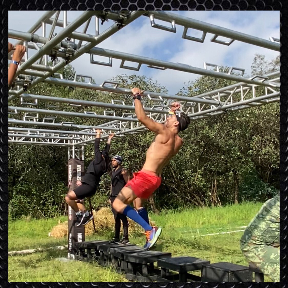El que faltaba, el #Twister #SpartanHonorSeries #HappyFriday
#JorgeMaldonado #Jálalee