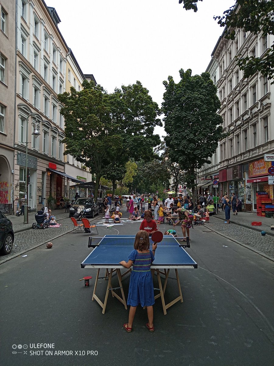 Letzter Ferientag, keine Werbung, das Wetter. Da kommt doch keiner zur #spielstrasse.