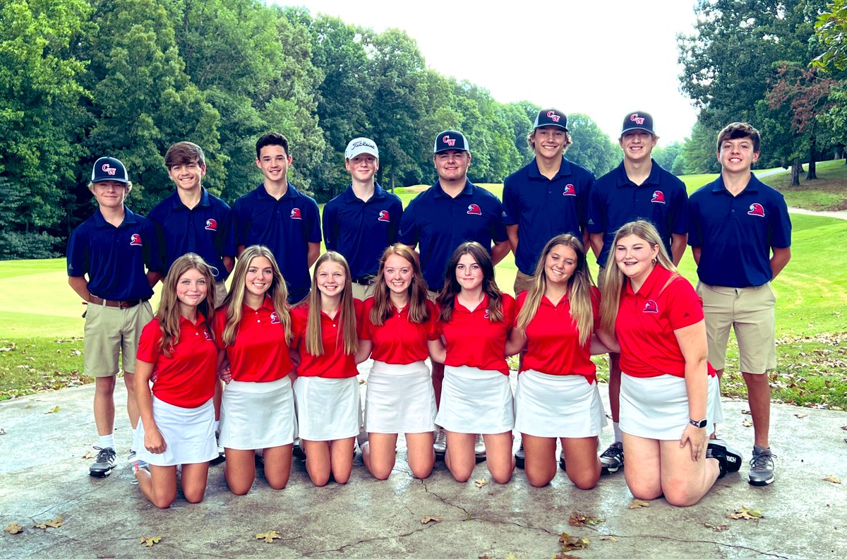 The golf season is in full swing ⛳️
These athletes are putting in the work to better their game. Scores are steadily coming down! #letsgolow #wearecreekwood