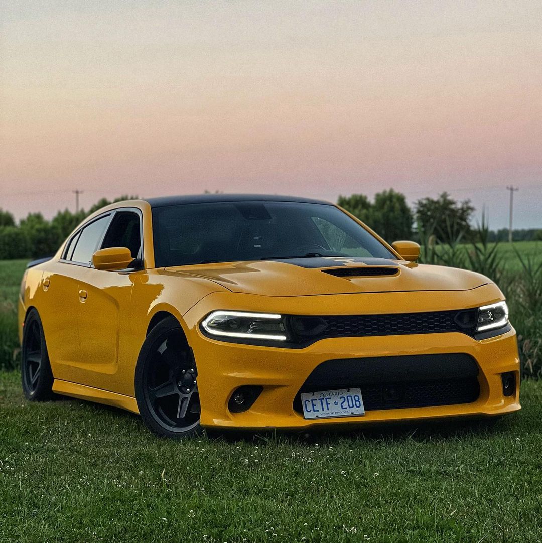 Here's a beautifully shot Charger for #FrontEndFriday 🔥

🚗: @

Check out the link in our bio to see our full inventory!
.
.
#chrysler300s #chrysler #dodgecharger #chargerdaytona #moparlove #dealership #usedcar #newcar #burlington
#dodgechallenger #challengersrt #dodgechargersrt 