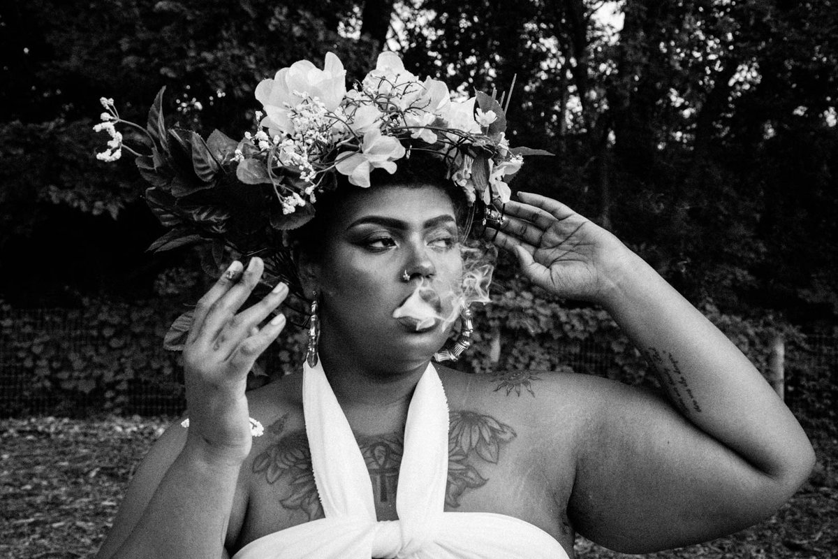 thought_poet77's tweet photo. The art of #DreamTrapping/The radiance of Ambrosia &amp; Healing/The growth of #Jazstarr https://t.co/dCsPQaaIx0
