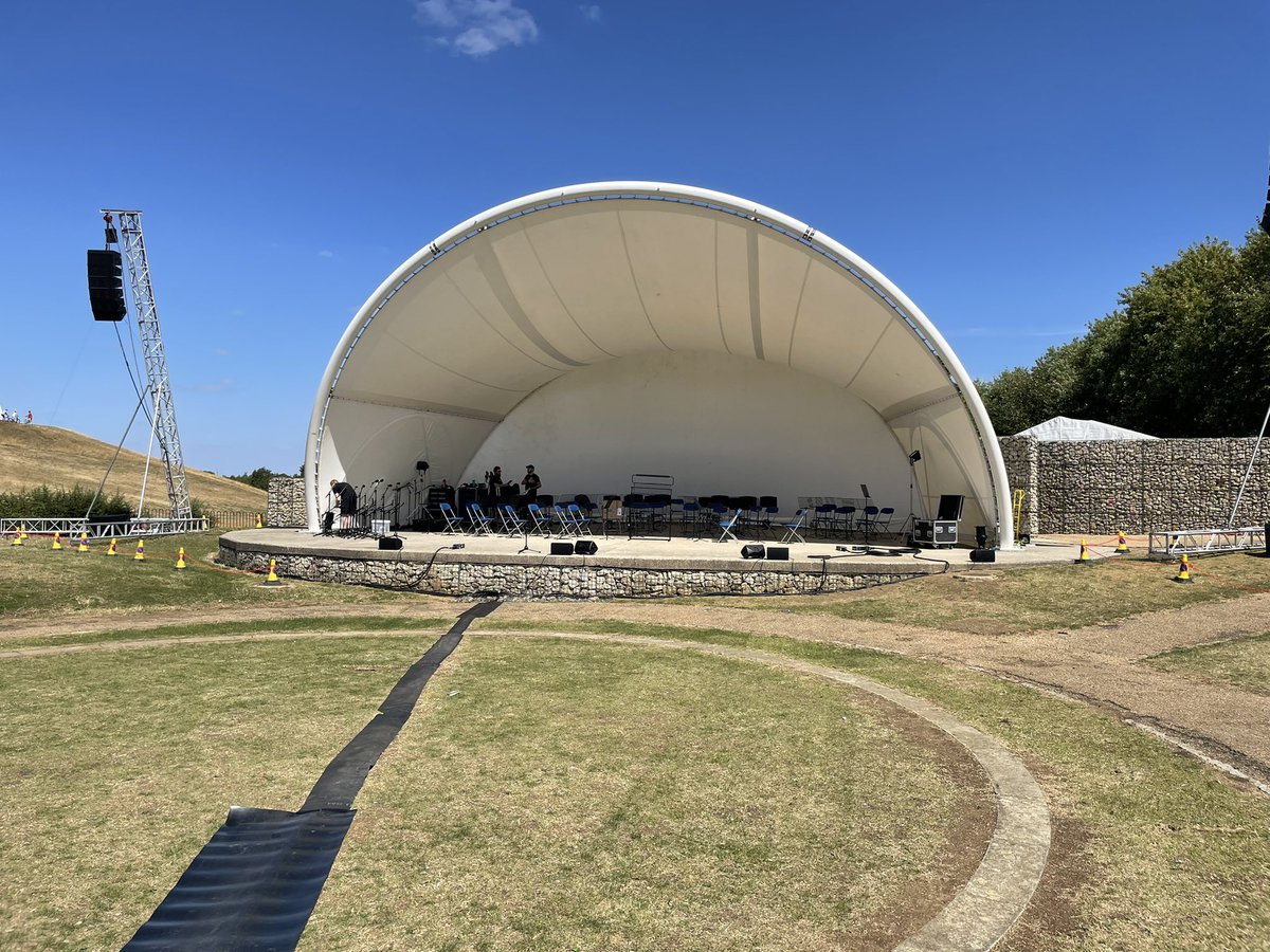 Campbell Park Amphitheatre  looking beautiful today! #mkproms <a href="/TheParksTrust/">The Parks Trust</a>