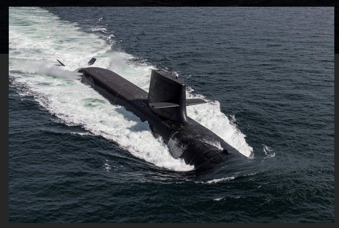 本日はhappyな報告が、
なんとなんと、即応桜秘密基地にて！
2年半程前、うらがが大阪入港の際に
繋げたカップルさんがまもなく入籍します報告に来られました。潜水艦好きの女性と潜水艦乗務員の夫婦がまもなく誕生します。

㊗️おめでとう㊗️

即応桜は自衛隊及び自衛官を
あらゆる方向で応援します！