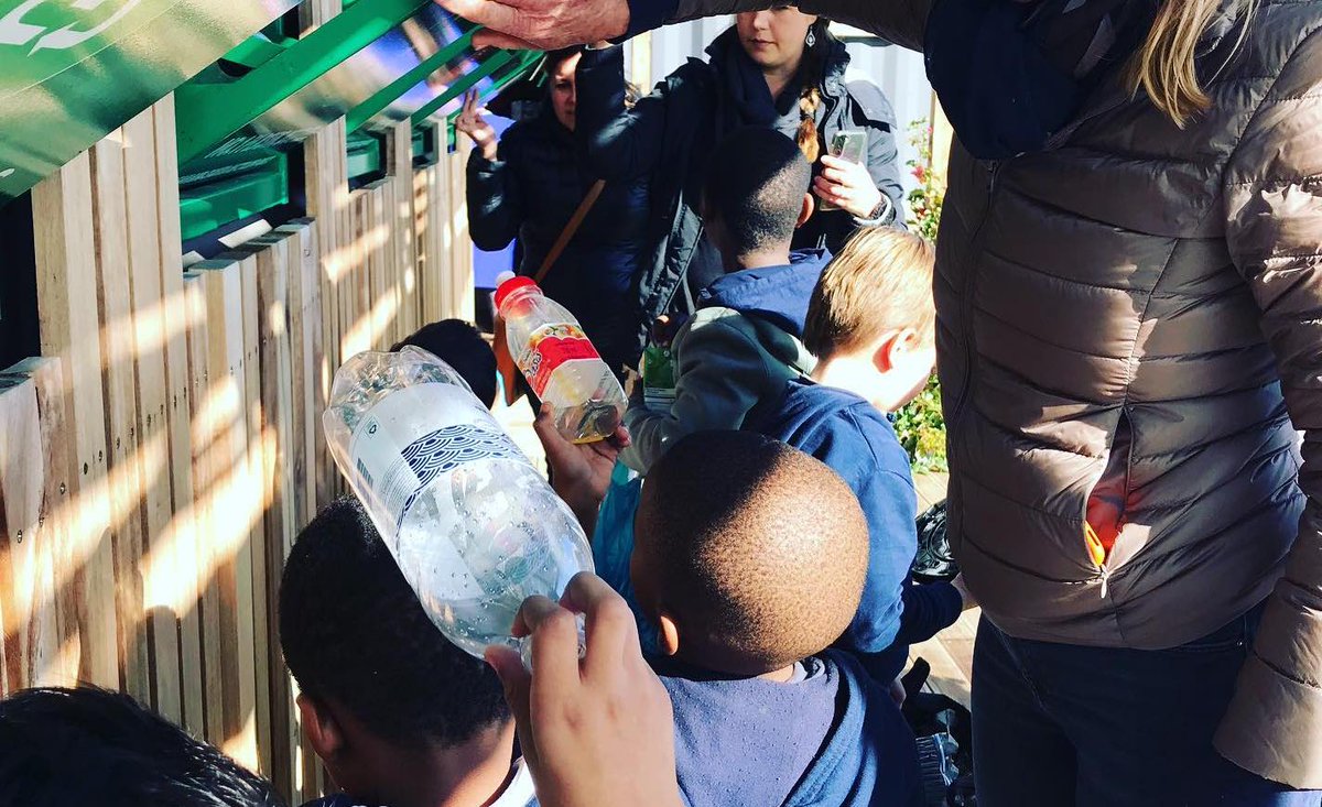allcapetown's tweet image. Awesome Recycling Project Teaches Grade Rs about Recycling in SA dlvr.it/SWvLhD via @GoodThingsGuy #AllCapeTown #CapeTown