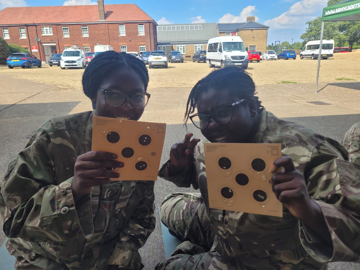 Marksman in the making! <a href="/GLSEACF/">Greater London SE Sector ACF</a> <a href="/10selacf/">10 GLSEACF</a> <a href="/R_Signals/">Royal Signals</a> <a href="/JRussell_ACF/">Jay Russell</a> @ColCadetsACF