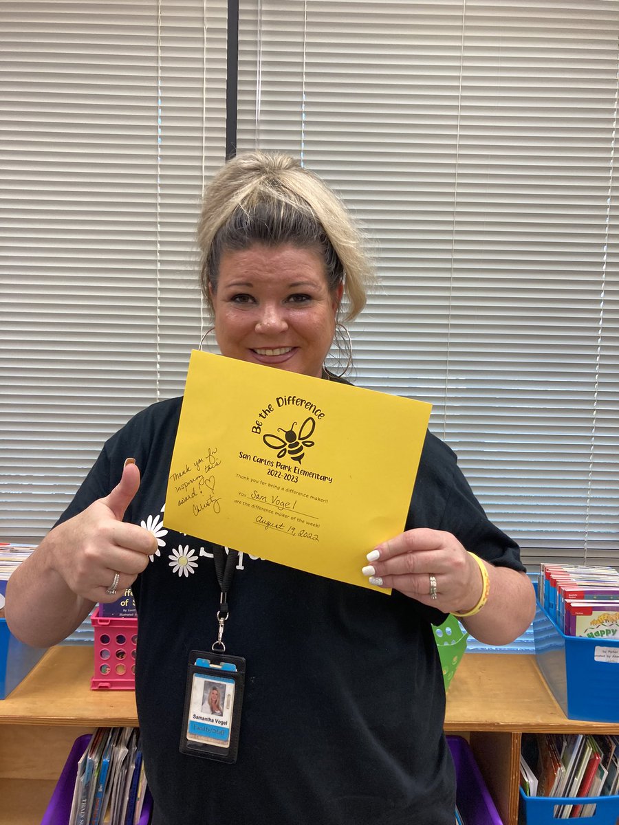 SanCarlosPkEle's tweet photo. Congratulations Mrs Vogel for earning this week’s “Be the Difference” award! 🐝@LeeSchools #bethedifference https://t.co/JbN8tTdXdq
