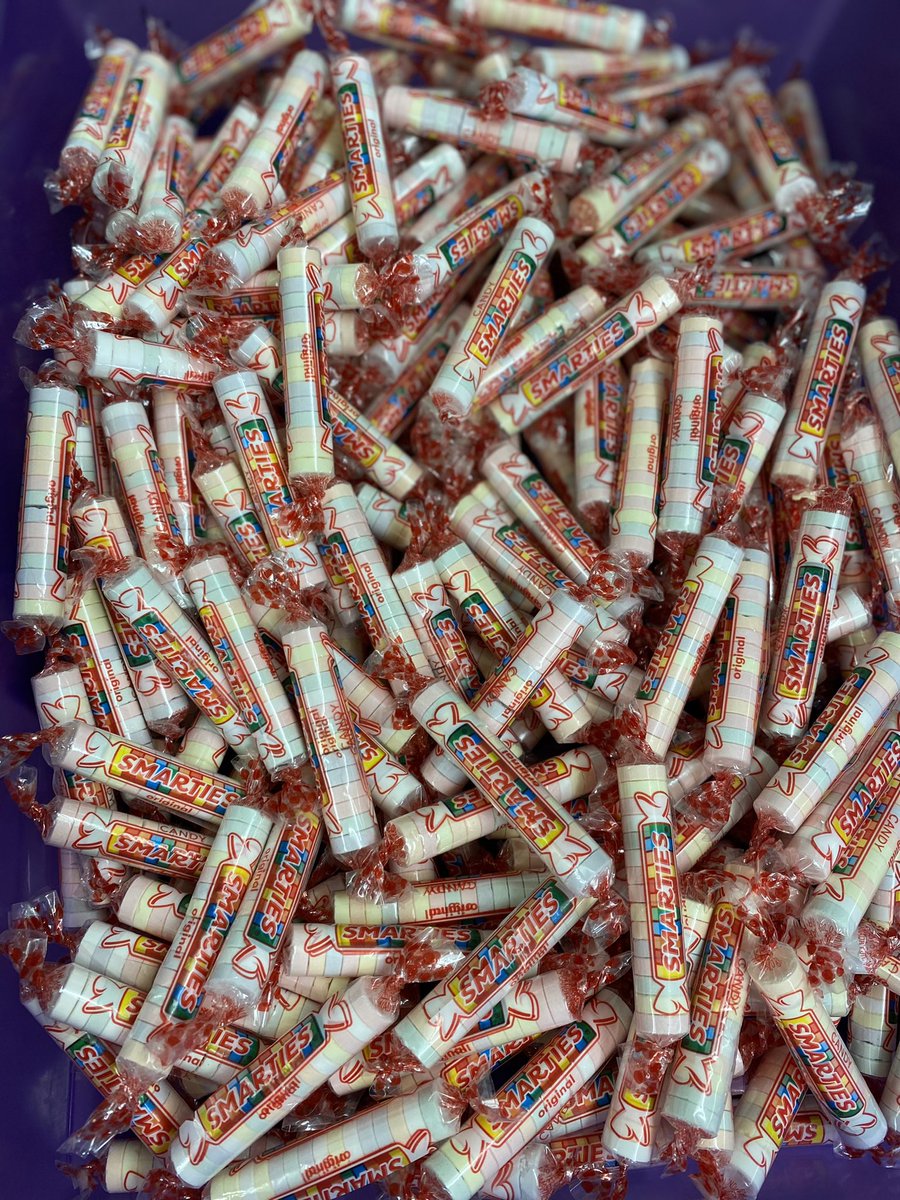 We survived the first week back to school! 🙌🏻 Don’t stress about the rest of the school year Titans, you are “smarties” and will do awesome by Following the Creed daily 🔸Knowledge🔸 Strength 🔸 Courage 🔸Respect🔸 <a href="/UHSTitans411/">Titans News NeTwork</a> @UHSChenoweth