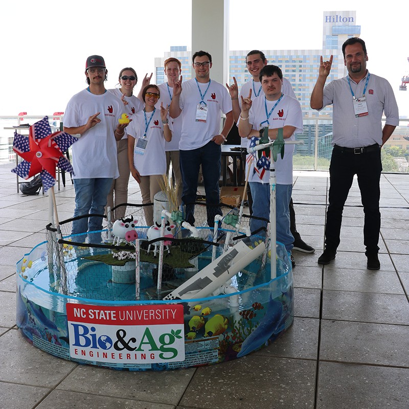 NCState_BAE's tweet photo. Want to involved with #BAEpack student orgs? 💦 Check out Fountain Wars, a hands-on, real-time student design competition that takes place during @ASABEorg annual international meeting. 🔗 Watch this year's award-winning team build in Houston ---> https://t.co/vRZba20Hth https://t.co/8m8UKVObre