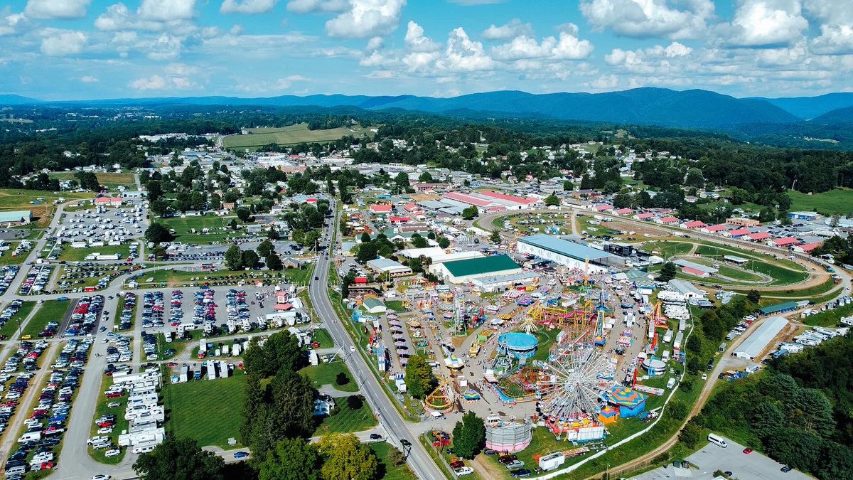 dealee44's tweet photo. @SFWV #sfwv2022 https://t.co/iKThpm1SD9