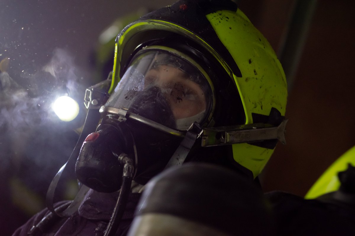 sdis67's tweet photo. #JournéeMondialeDeLaPhotographie 
Cette journée est l'occasion de saluer l'engagement des #Pompiers67 du réseau des photographes du #SIS67.
Artistiques ou techniques, leurs photos mettent en lumière le #SIS67 et valorisent les hommes et femmes qui le composent. 👏 https://t.co/LZ11LqDvsS