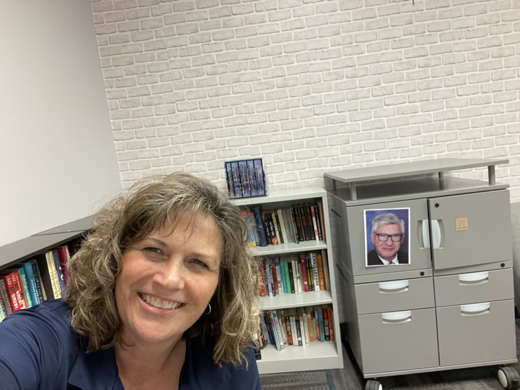 Happy Friday, Friday, Friday….look at who I found in the reading nook on the second floor <a href="/GIAcademy/">Global Impact STEM Academy</a>!! The Tom Fontana <a href="/Ohiosoycouncil/">Ohio Soybean Council</a>!!! Thank you for all of your support to teachers and students across the state!