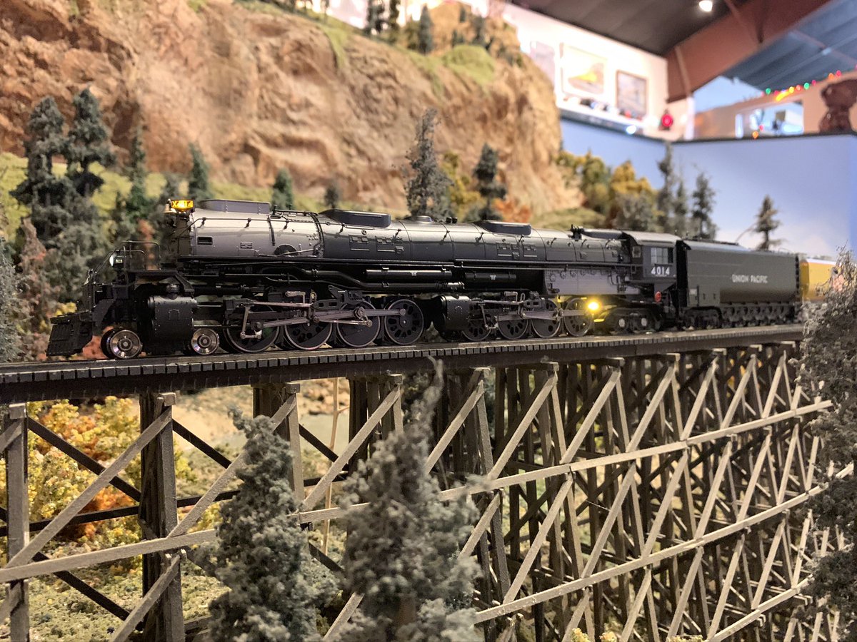 Colorado Model Railroad tweet media