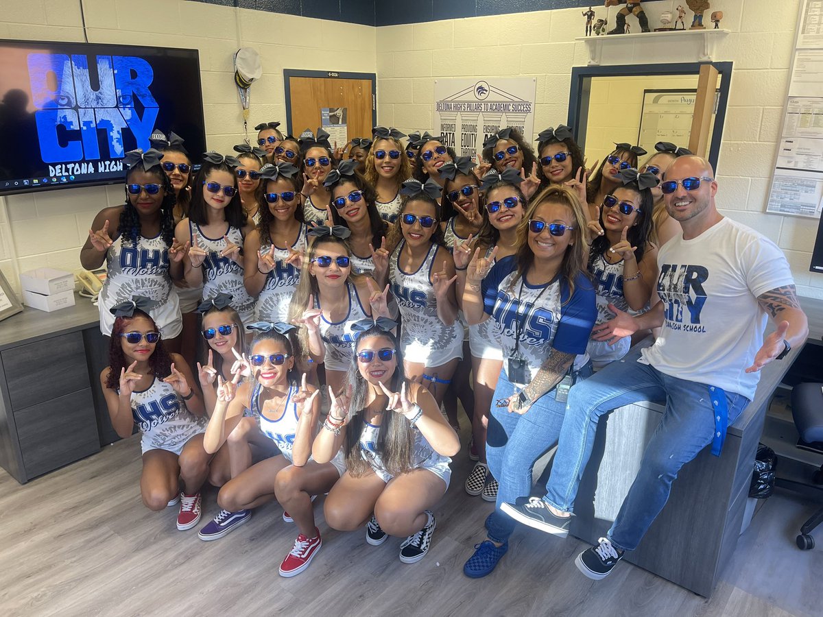 We’re back…

It’s <a href="/Vans/">Vans</a> Friday <a href="/DHSHappenings/">Deltona High School Happenings</a> and our cheerleaders brought their spirit this morning for our Alma Mater with their 😎 on inside. 

#vansfriday 

This is our school, these are my people &amp; this is #OurCity! 👊🏼