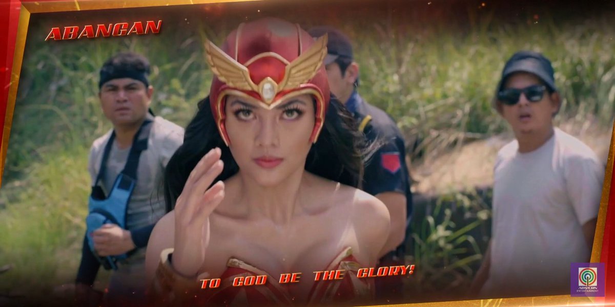 Giobunnnyy's tweet photo. I badly want to focus on the costume, but her face is more than enough. I love you😭

#LipadDarna https://t.co/66Rer2aAis